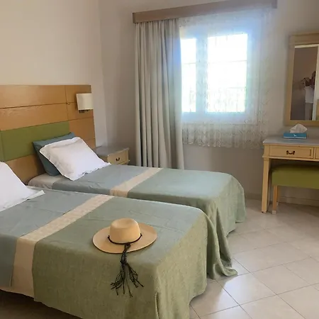 Irene * Arillas (Corfu)