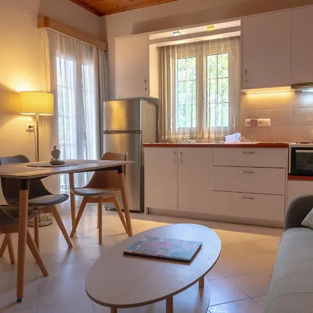 Irene Apartment *